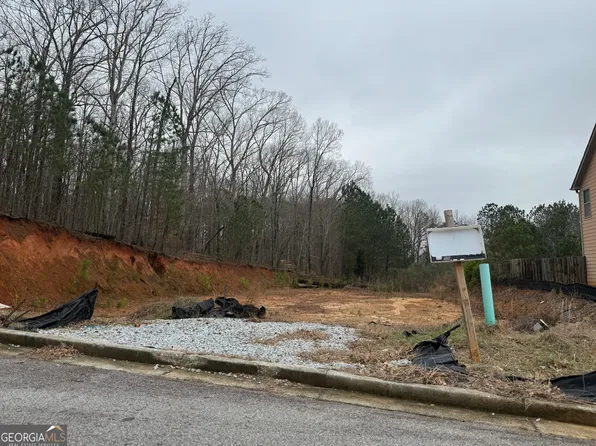 969 Brookmere Ct S, Atlanta, GA 30349