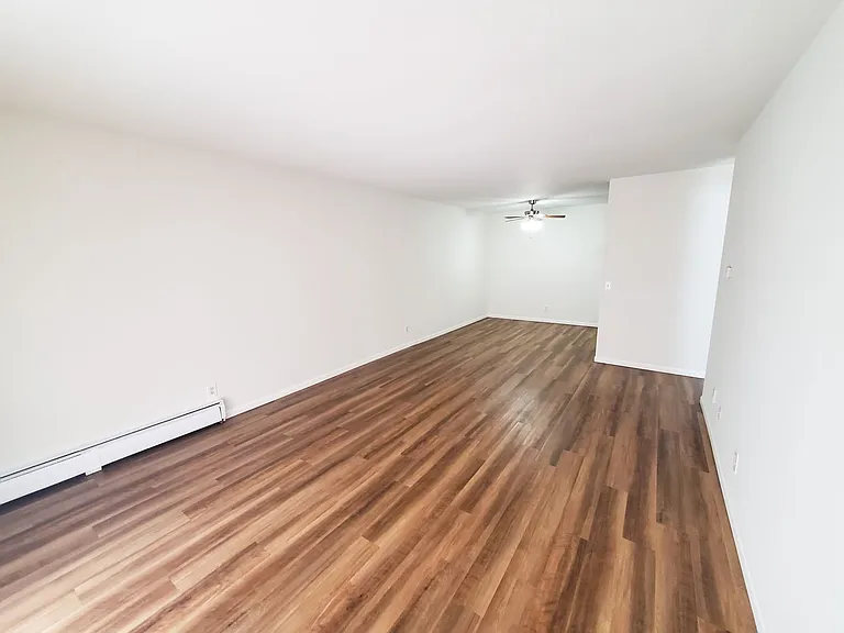 Nakoma Heights Apartment Homes — Photo 45