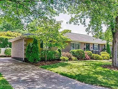 630 Langton Dr — Photo 1