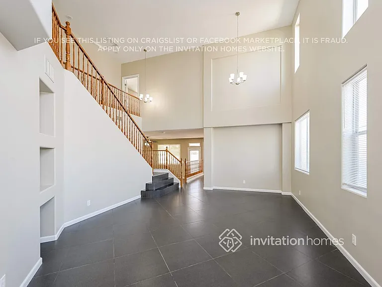 5487 Caprock Canyon Ave — Photo 4