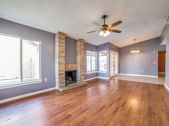 5th image of 5918 Lake Superior St
