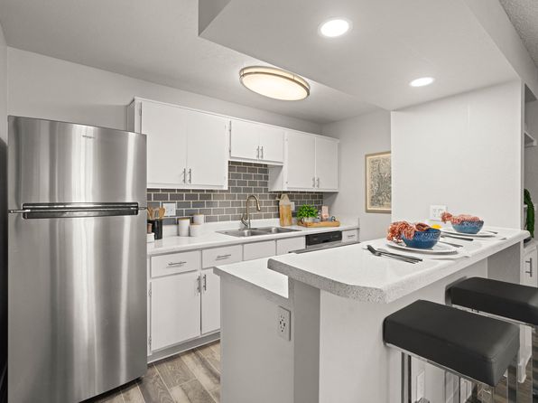 1700 W Prince Rd #2063