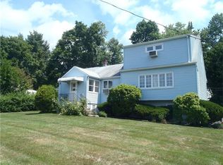 152 Route 303, Valley Cottage, NY 10989