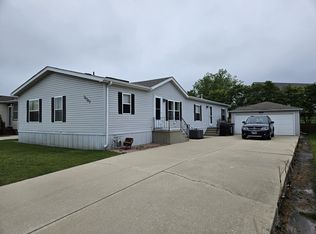 10757 W Gateway Dr, Frankfort, IL 60423