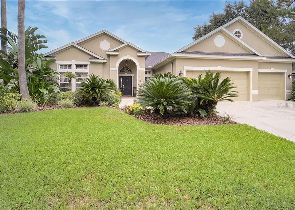 1st image of 12322 Riverglen Dr