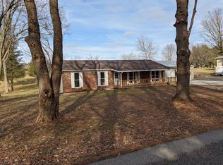535 Johnson Ln, Bedford, IN 47421