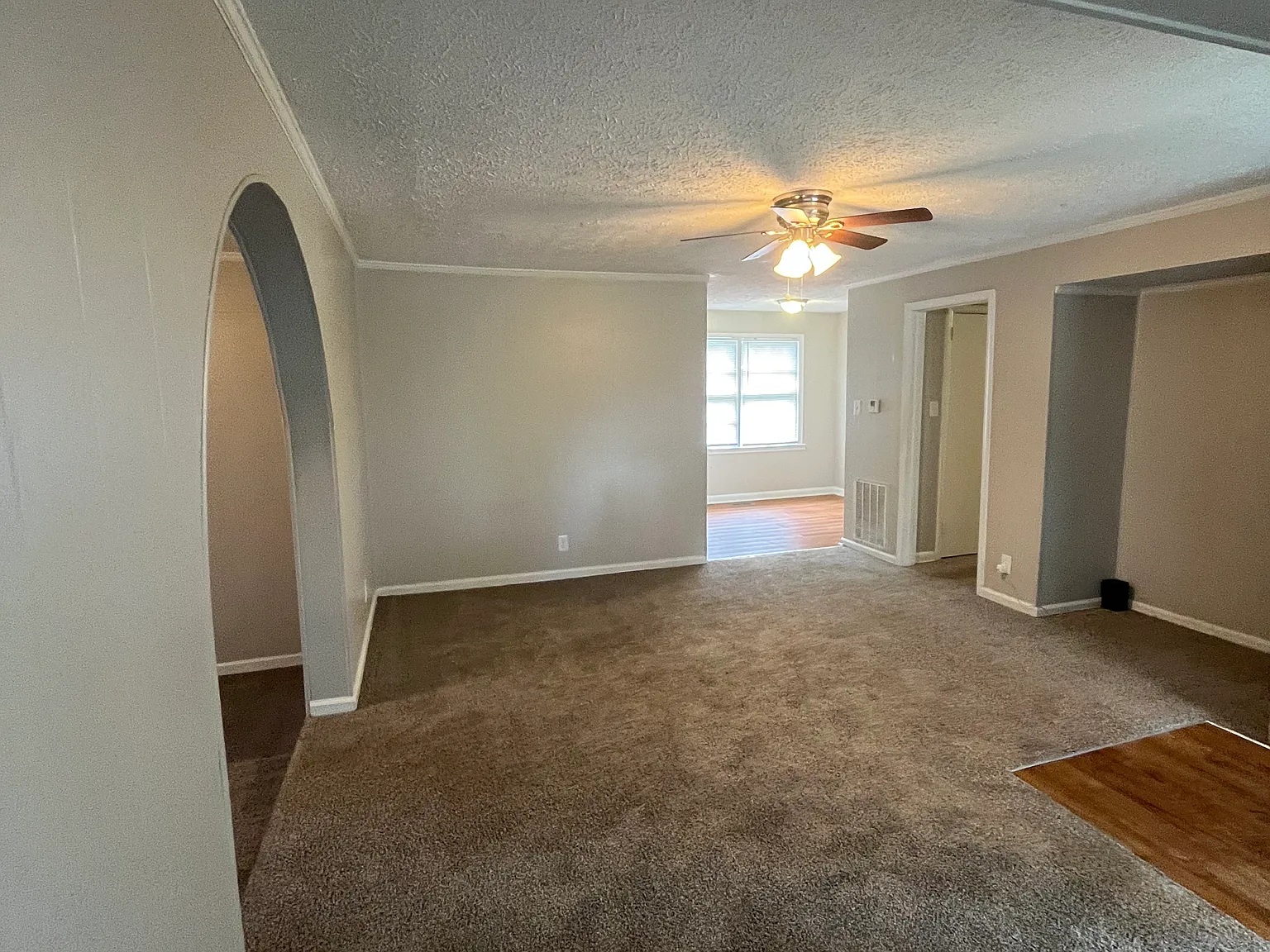 3 bed, 1316 sqft, $1,200 — Photo 3