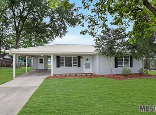 315 E Rome St, Gonzales, LA 70737