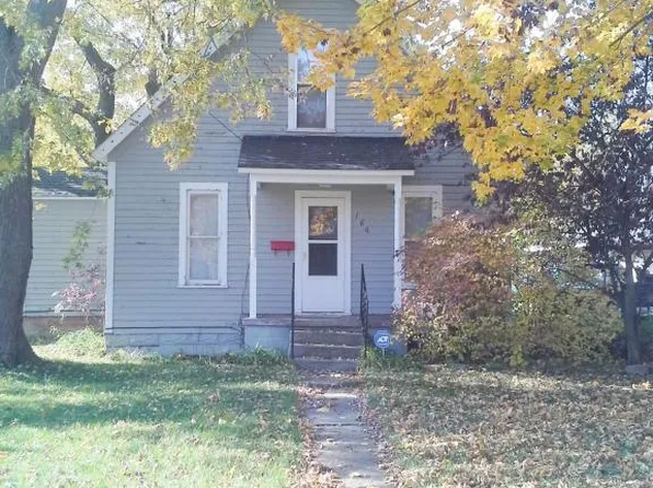 186 S Pleasant St, Lowell, MI 49331