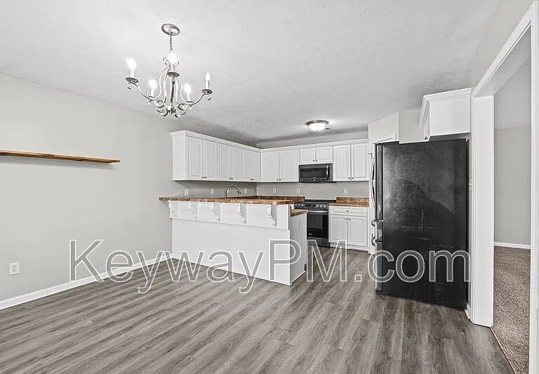 122 Oakwood Dr — Photo 10
