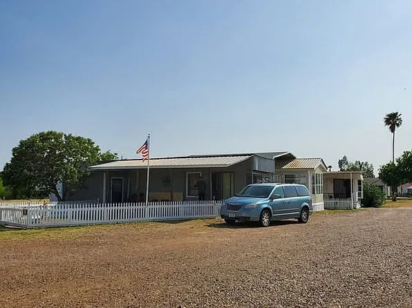 209 Lakeshore Dr #34, Zapata, TX 78076
