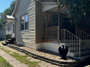 413 N 20th St, Herrin, IL 62948