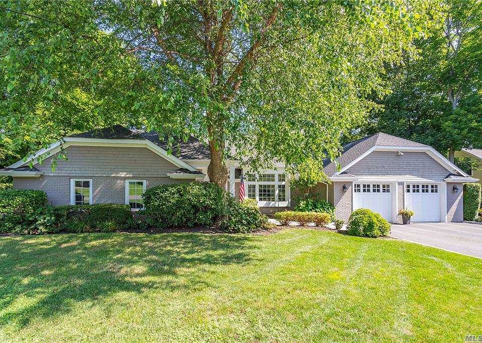 1st image of 12 Blair Dr