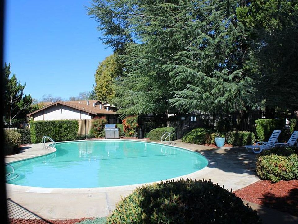 0918 Cedar Grove Apartments, 1865 East 8th St 1865 E 8th St Chico