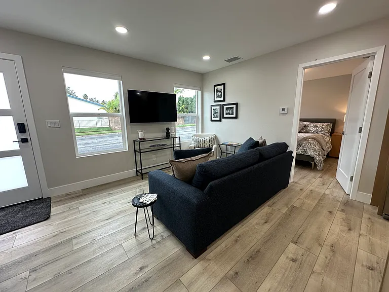 3523 Baxter St — Photo 10