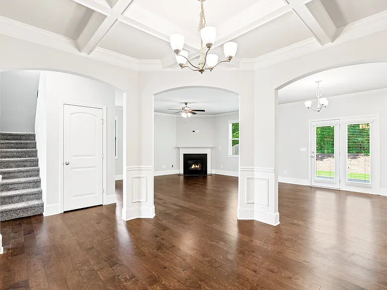 4350 Cordova Ln — Photo 10