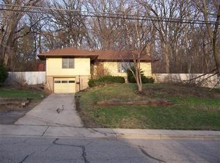 952 14th Ave SW, Rochester, MN 55902