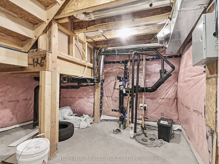 9 Tolchaco Ct — Photo 22