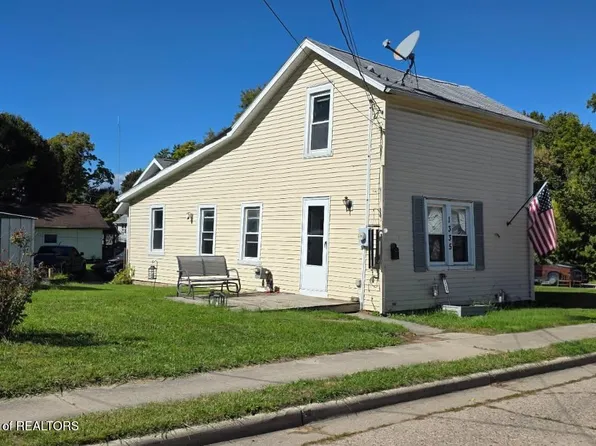 1335 N Walnut St, Lansing, MI 48906