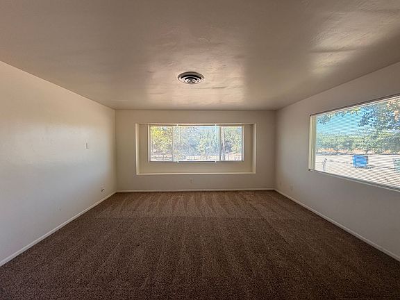 2nd image of 8914 S Union Ave