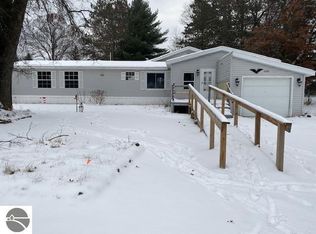 10861 Otter Dr, Saint Helen, MI 48656