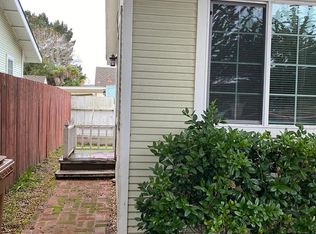 1298 8th St, Monterey, CA 93940