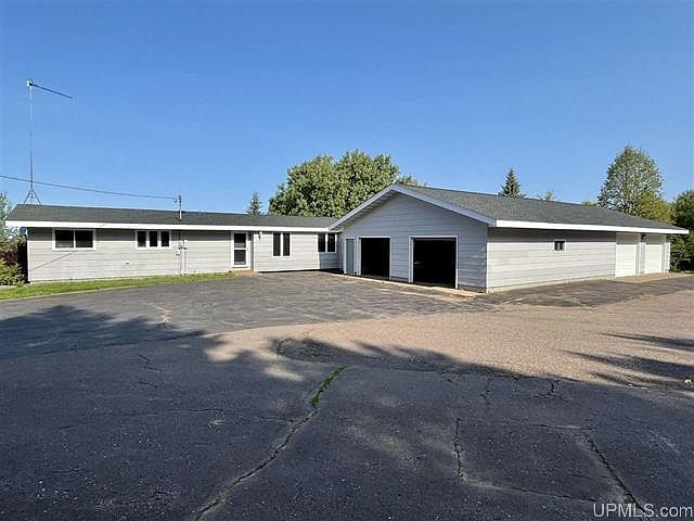 1st image of 11164 N Lookout Ln