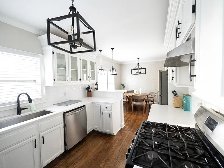 1756 Emerald Ave SW #1 — Photo 10