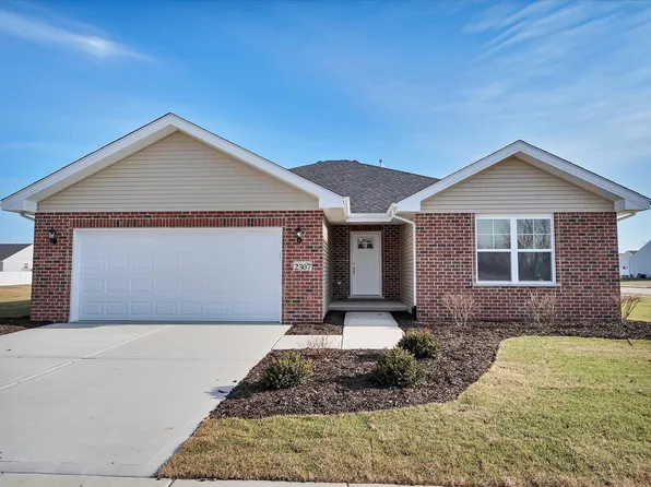 2307 Crescent St, Bourbonnais, IL 60914