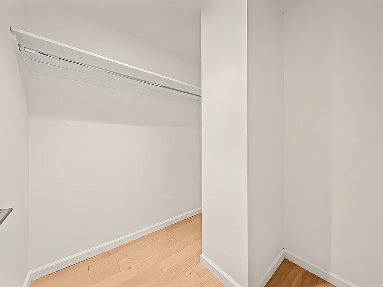 41-15 24th St #Townhouse 4 — Photo 16