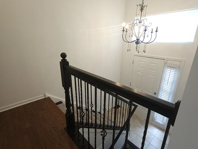 95 Valencia Pkwy — Photo 81