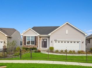 11839 Hubbe Ct, Huntley, IL 60142