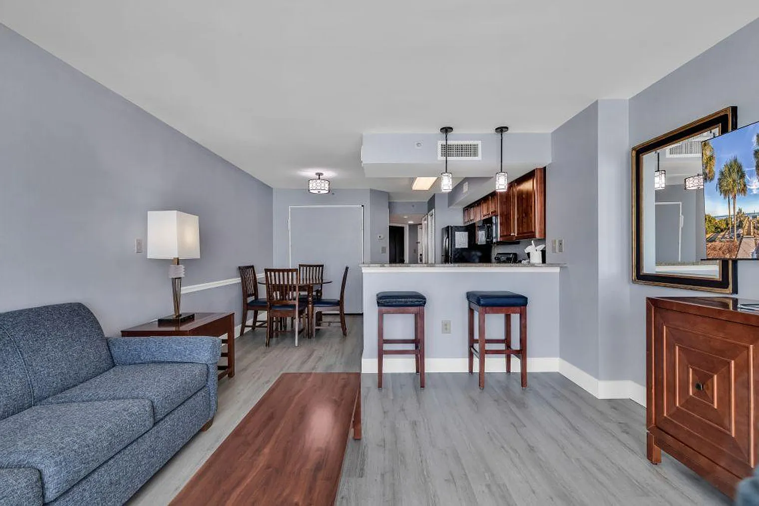 1 bed, 1.0 bath, 699 sqft, $2,340 — Photo 3