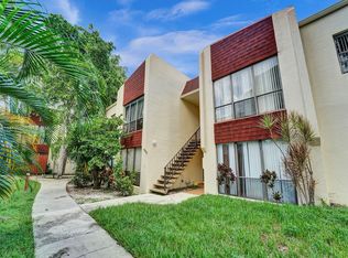 301 N Pine Island Rd APT 212, Plantation, FL 33324
