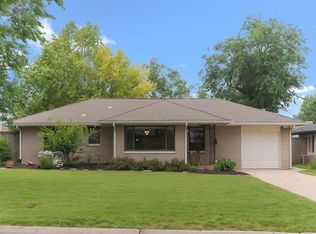 1718 Westminster Pl, Nichols Hills, OK 73120