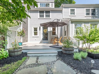 18 Pine St #1, Newburyport, MA, 01950