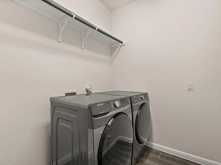 4512 Arques Ave — Photo 24