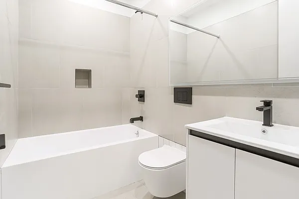 Rented by ERNY LLC | media 13