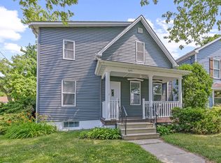 525 Charles St, Sycamore, IL 60178