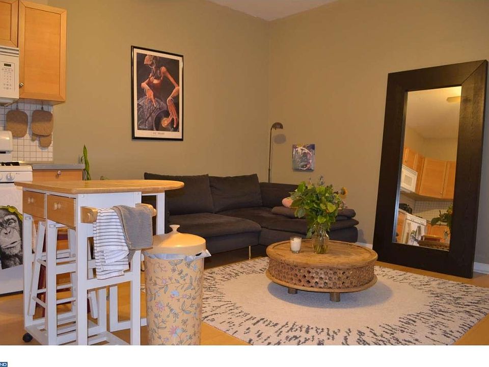 1st image of 2400 Catharine St #1