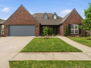 20750 E 45th St S, Broken Arrow, OK 74014