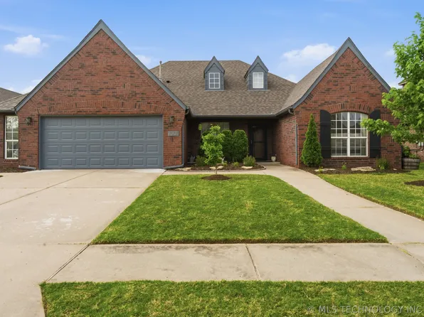 20750 E 45th St S, Broken Arrow, OK 74014