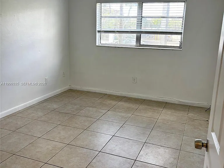 7410 SW 82nd St #K103 — Photo 6