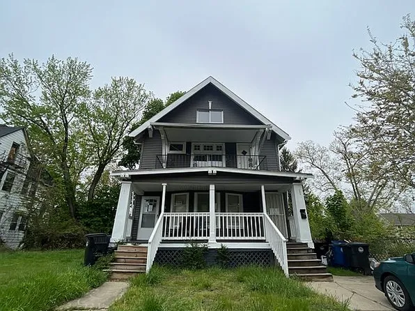 10939 Massie Ave, Cleveland, OH 44108