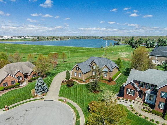 1007-Brookshire-Ct-04