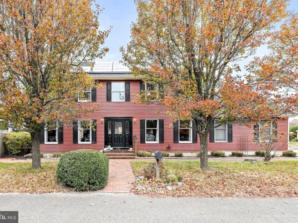 125 Cox Ave, Tuckerton, NJ 08087