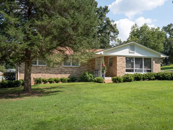 603 Pickwick St, Sheffield, AL 35660