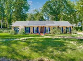 603 Glenwood Dr, Palestine, TX 75801