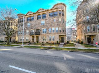 118 W Monument Ave, Dayton, OH 45402