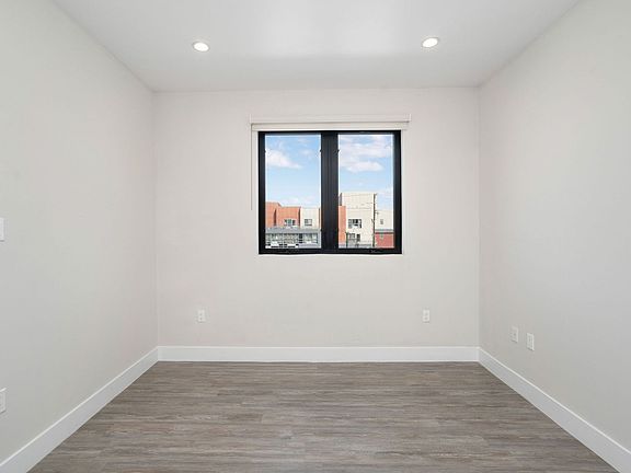 4th image of 5550 Bonner Ave #D507